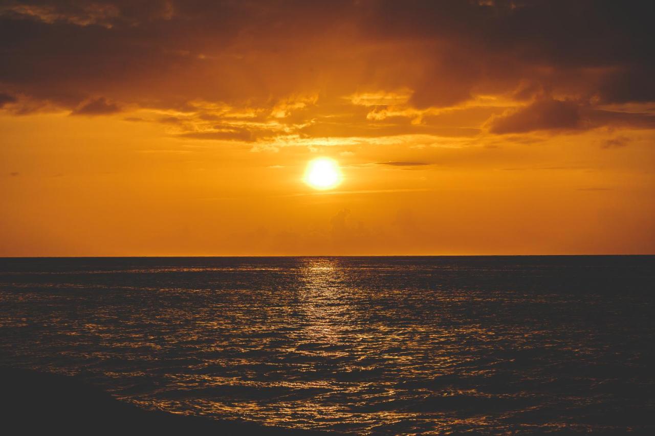 Ocean Cliff Hotel Negril Limited - Adults Only Екстер'єр фото